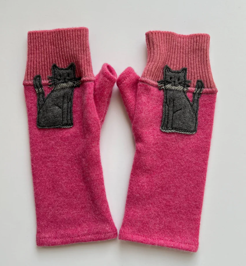 Dana Herbert Fingerless Cashmere Gloves Cat